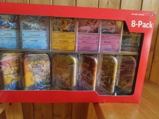 8 Mini Latas Pokémon Evoluciones Prismáticas