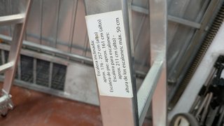 Escalera aluminio GEBRA 3 usos 150kg