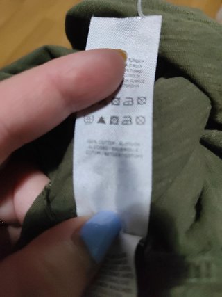 Blusa verde militar Primark