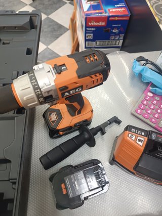 Taladro AEG BSB 18 TXR 18V