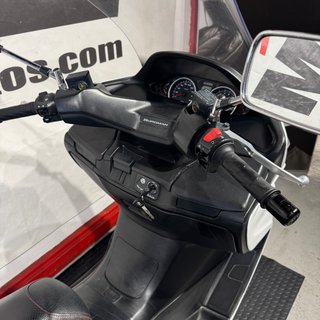 SUZUKI BURGMAN 400
