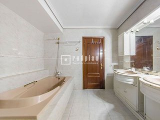 Piso en venta en Parque Lisboa - La Paz en Alcorcón