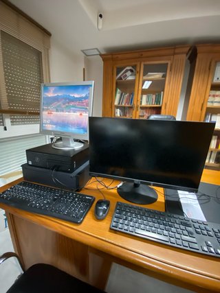 Pacchetto completo per ufficio con computer (totale 7)