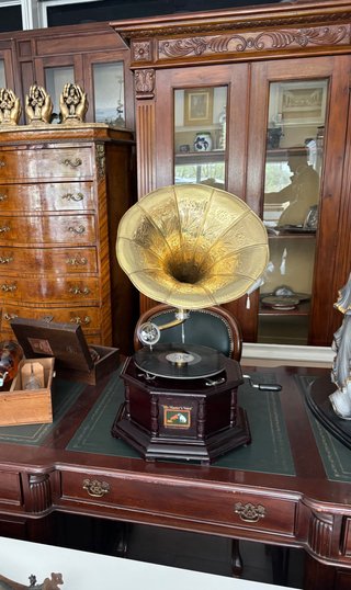 Grammofono Ottagonale con Tromba Oro