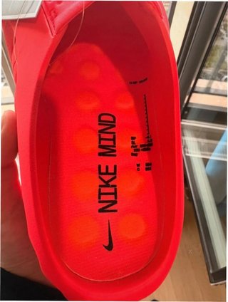 Nike Mind 001 Rojo Solar EU38 Nuevas