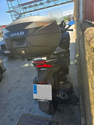 Honda Forza 125 Maxi Scooter Azul