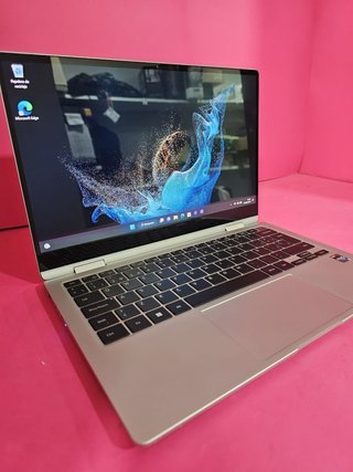 Netbook Galaxy Book2 360 730QED-KB1 Windows 11 Home, Intel Core i5 1235U