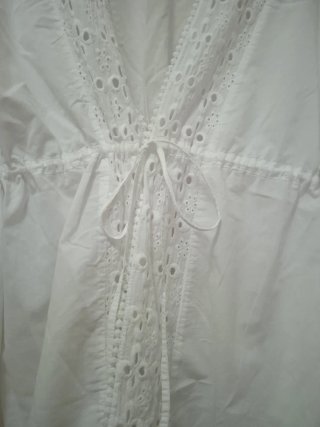 Kimono playero blanco corto