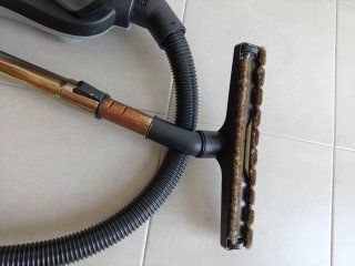 Aspiradora Polti  Modelo forzaspira C110