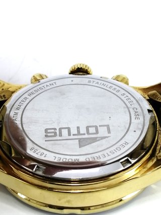 Reloj Lotus Chrono 18758/1 Dorado 42mm