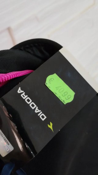 Tracolla Diadora Nera e Rosa
