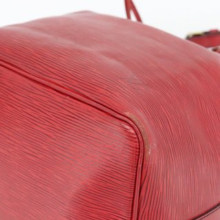 LOUIS VUITTON Epi Petit Noe Shoulder Bag Red
