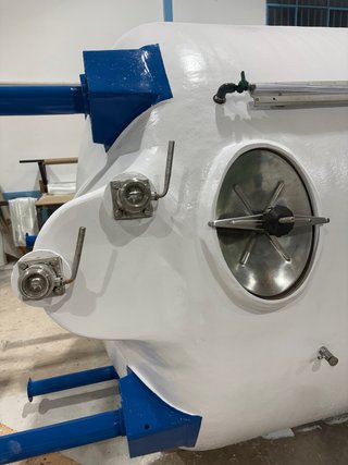 Depósito poliéster 13000 segunda mano