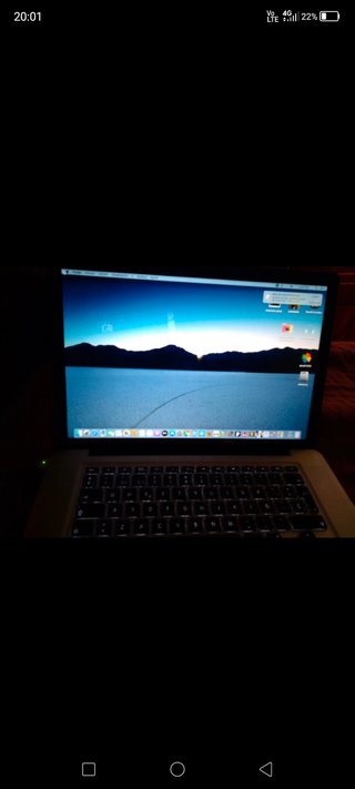 MacBook Pro Apple Argento
