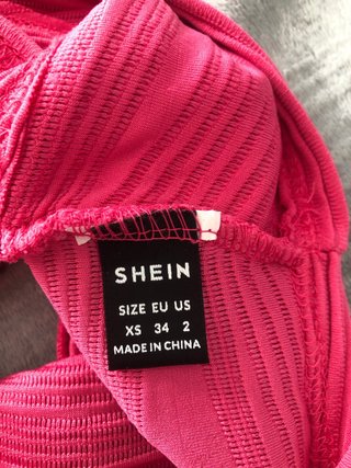 Top Shein fucsia
