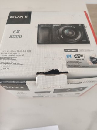 Sony Alpha A6000 Plata + Objetivo 16-50mm