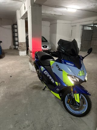 Yamaha TMAX 560 Edición Especial