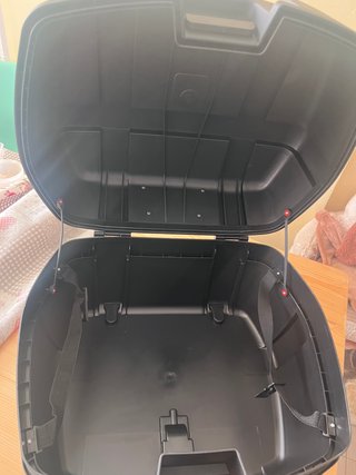 Baúl Moto 39L Negro NUEVO