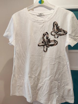 Camiseta MIA MIA mariposas lentejuelas