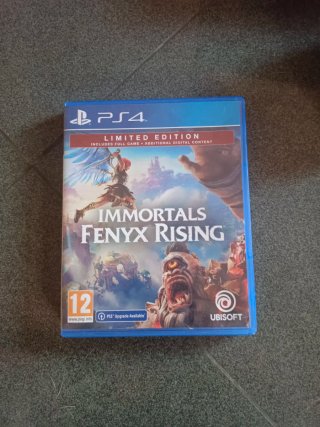 PS4 (PlayStation 4) Nera + Controller + 5 Giochi
