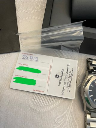 Reloj Victorinox SIN ABRIR