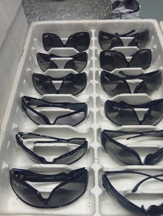 Lote Gafas de Sol K-ONE Cierre Tienda