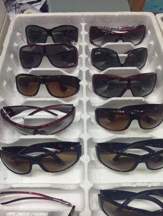 Lote Gafas de Sol K-ONE Cierre Tienda