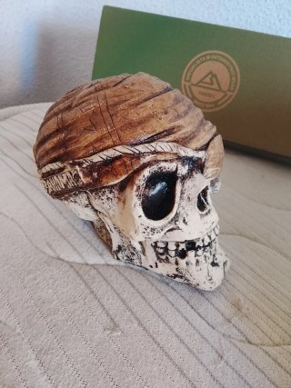 Gran Calavera Pirata Escayola Bahamas