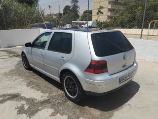 Volkswagen Golf 2003