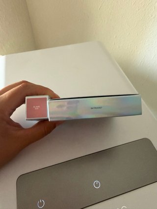 NARS Pack Iluminador y Pintalabios
