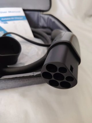 Cargador Portátil EV Bokman