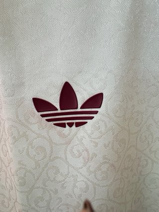 Camiseta Adidas España Beige y Roja