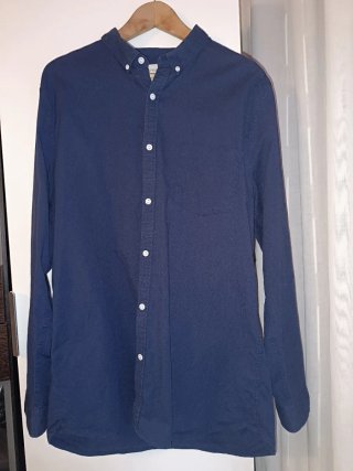 Dos camisas Negra y Azul