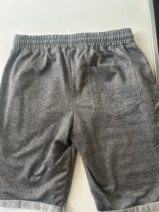 Pantalón deportivo gris