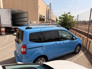 Ford Tourneo Courier 2016