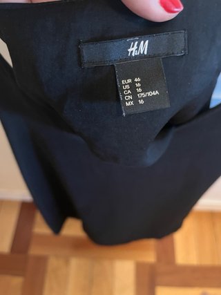 Top H&M tirantes negro talla 46