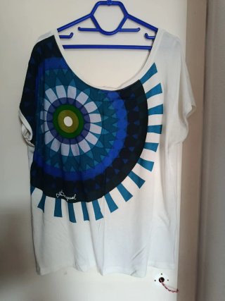 Camiseta Desigual