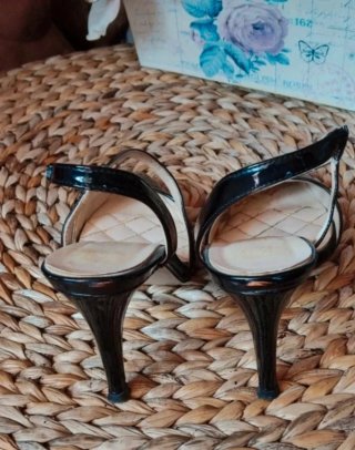 Scarpe Slingback Nere Vernice