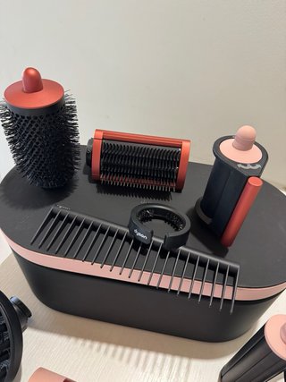 Dyson Airwrap Metallic