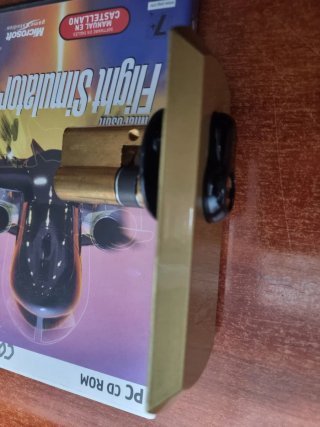 Bombillo EZCURRA DS-15 con escudo