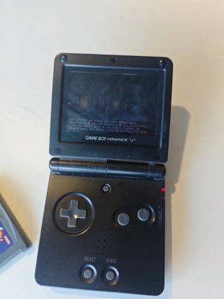Game Boy Advance SP Nero + Giochi