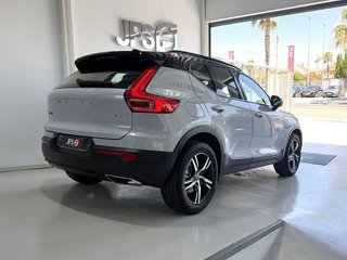 Volvo XC40 R-DESIGN 1.5 TSI 163 CV