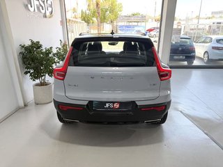 Volvo XC40 R-DESIGN 1.5 TSI 163 CV