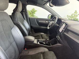 Volvo XC40 R-DESIGN 1.5 TSI 163 CV
