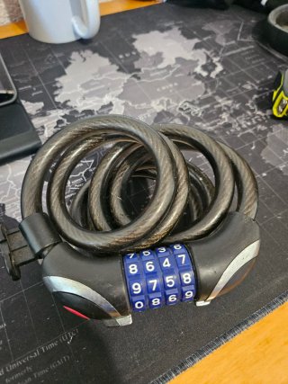 Cadena de seguridad para bicicleta con clave