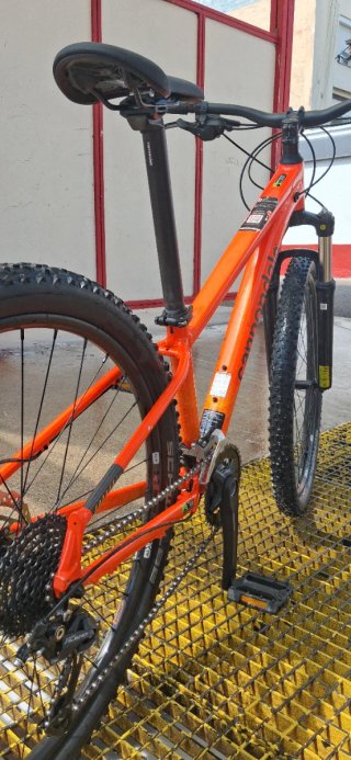 Bicicleta Cannondale Naranja