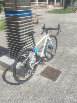 Specialized Diverge Sport Carbon Gravel Bike