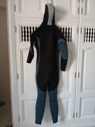 Traje de neopreno Tribord con capucha
