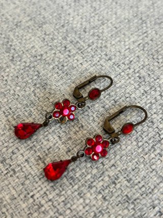 Pendientes Vintage Flor Cristal Rojo Oro