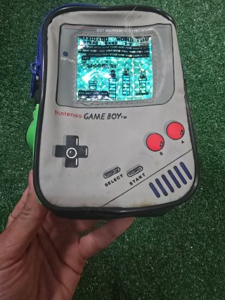 Funda Nintendo Game Boy con bolsillos